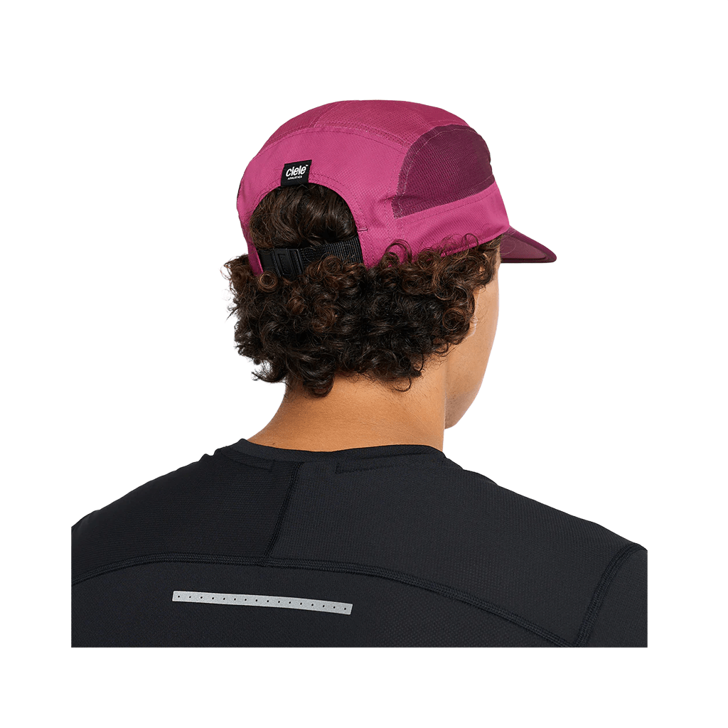 Cap Ciele GOCap Field IconicBar - Bocasana/Melberry M/L - Genetik Sport