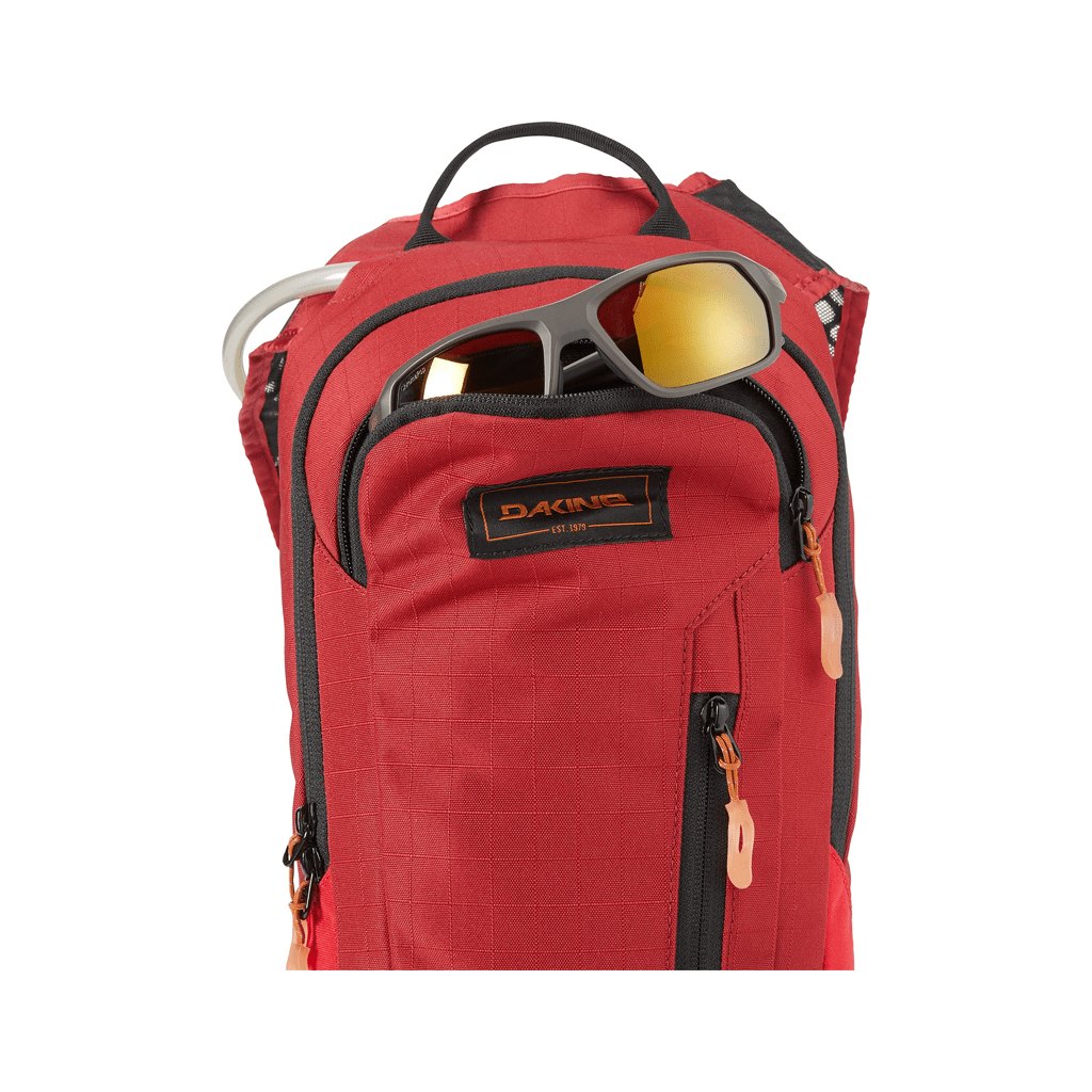 Hydration Backpack Dakine Shuttle 6L + 2L Bladder - Black - Genetik Sport