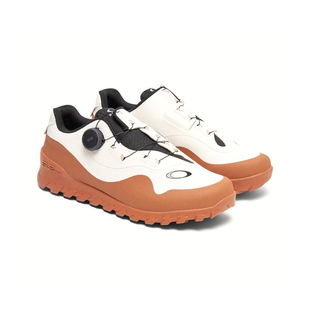 Shoes Oakley Koya RC BOA Clipless - Artic White/Blackout - Genetik Sport