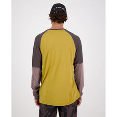 Jersey Mons Royale Mens Tarn Merino Shift Wind LS - Cumin Dust - Genetik Sport
