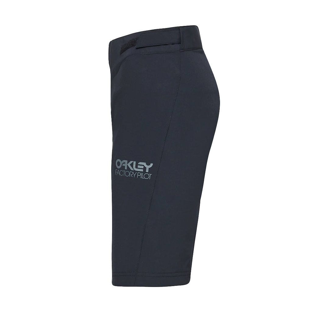 Short pour femmes Oakley Factory Pilot Lite Blackout - Genetik Sport