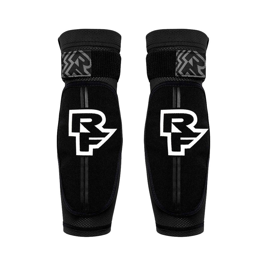 Elbow Guards Race Face Indy Stealth - Genetik Sport